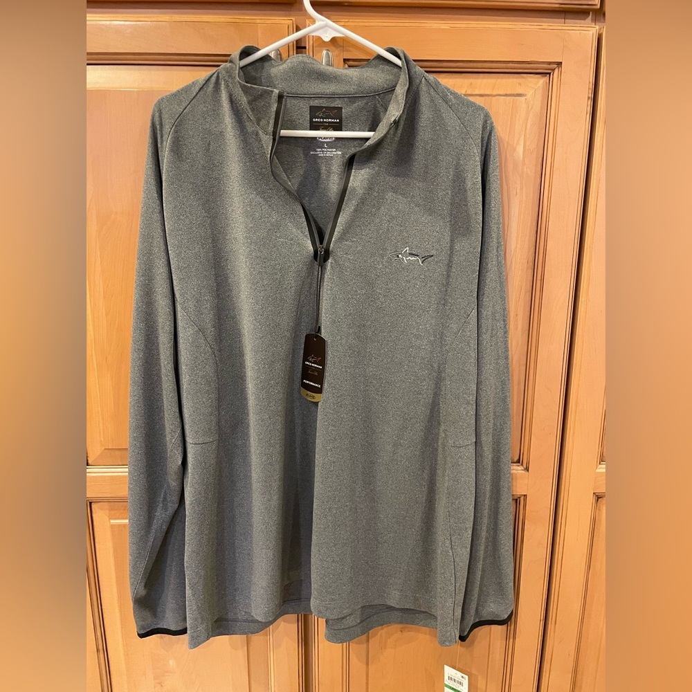 Greg Norman Men’s Large new with tags Grey athletic pullover active wear